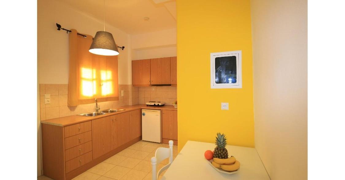 Stoúpa Athina Apartments מראה חיצוני תמונה