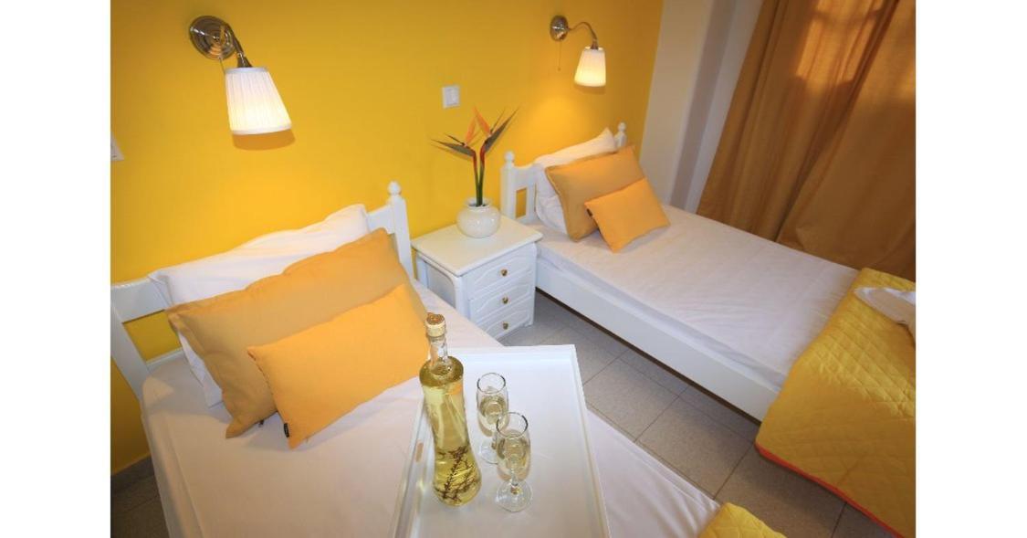 Stoúpa Athina Apartments מראה חיצוני תמונה