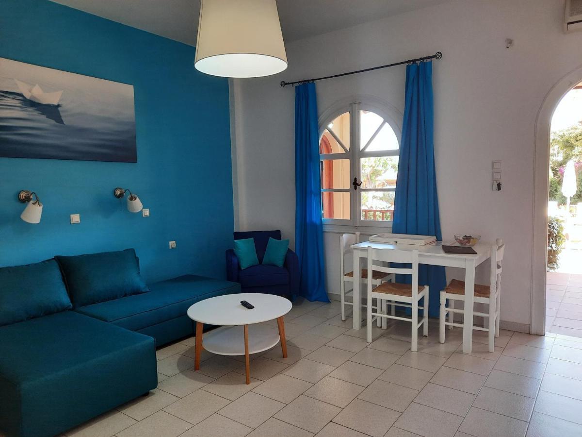 Stoúpa Athina Apartments מראה חיצוני תמונה