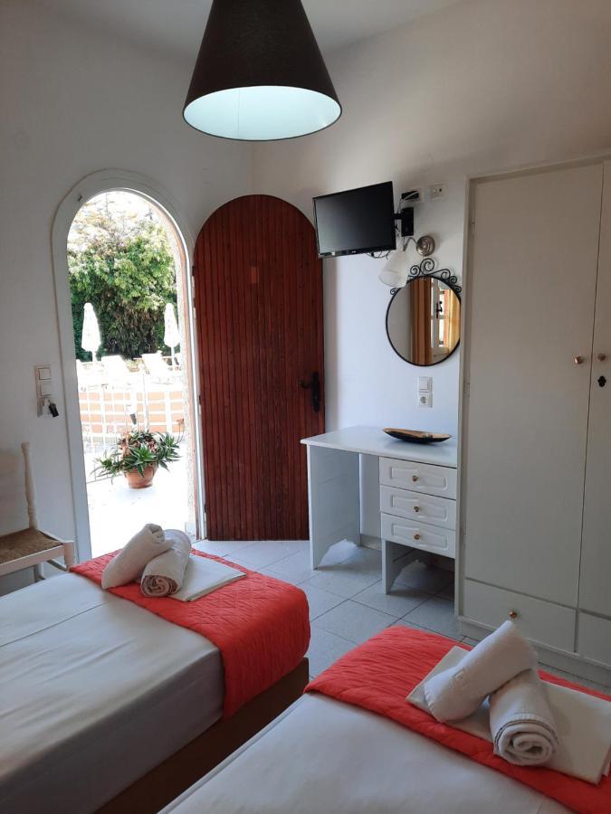 Stoúpa Athina Apartments מראה חיצוני תמונה