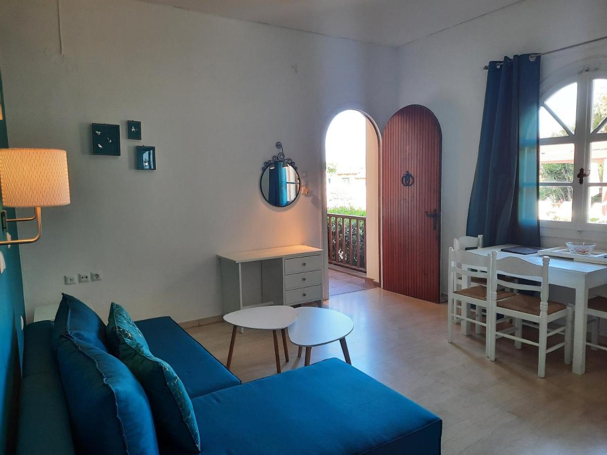 Stoúpa Athina Apartments מראה חיצוני תמונה
